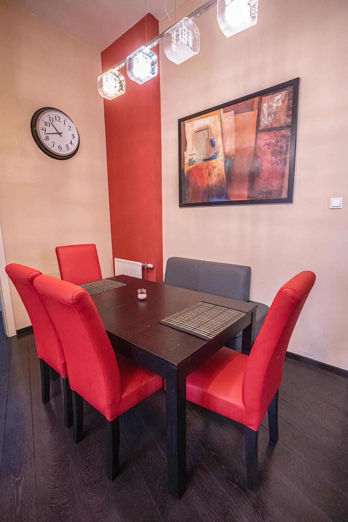 Kelemen Apartment *