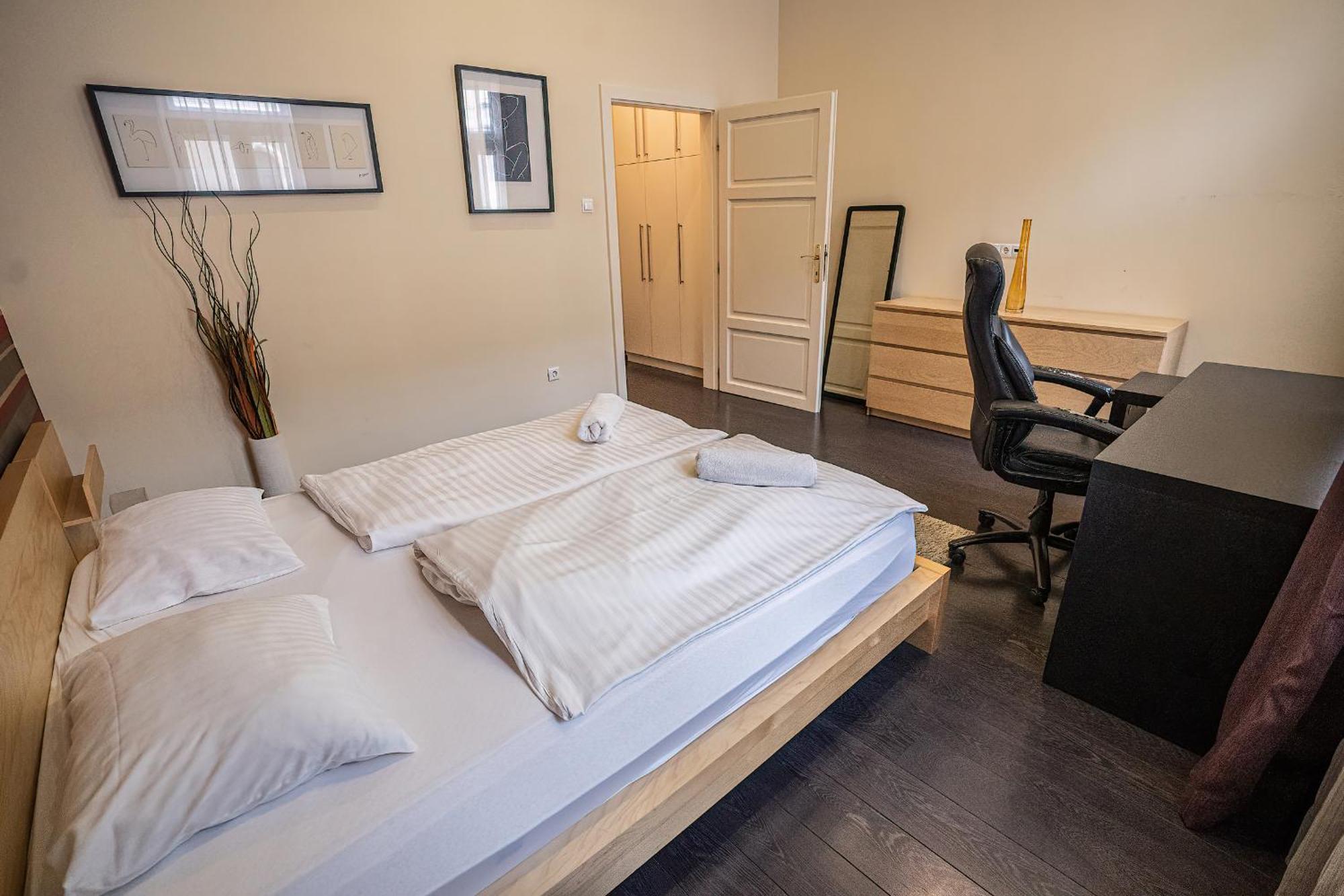 Kelemen Apartment